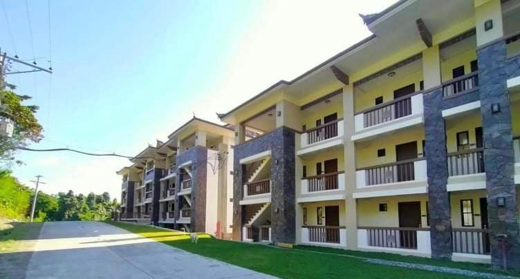 Davao City Kembali Condo Resort With Sea View מראה חיצוני תמונה