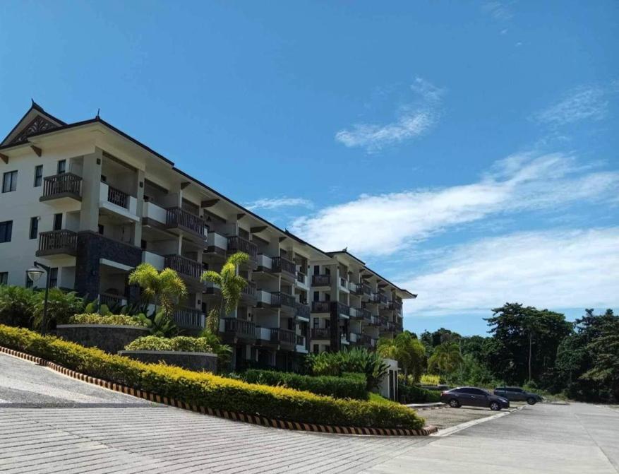Davao City Kembali Condo Resort With Sea View מראה חיצוני תמונה